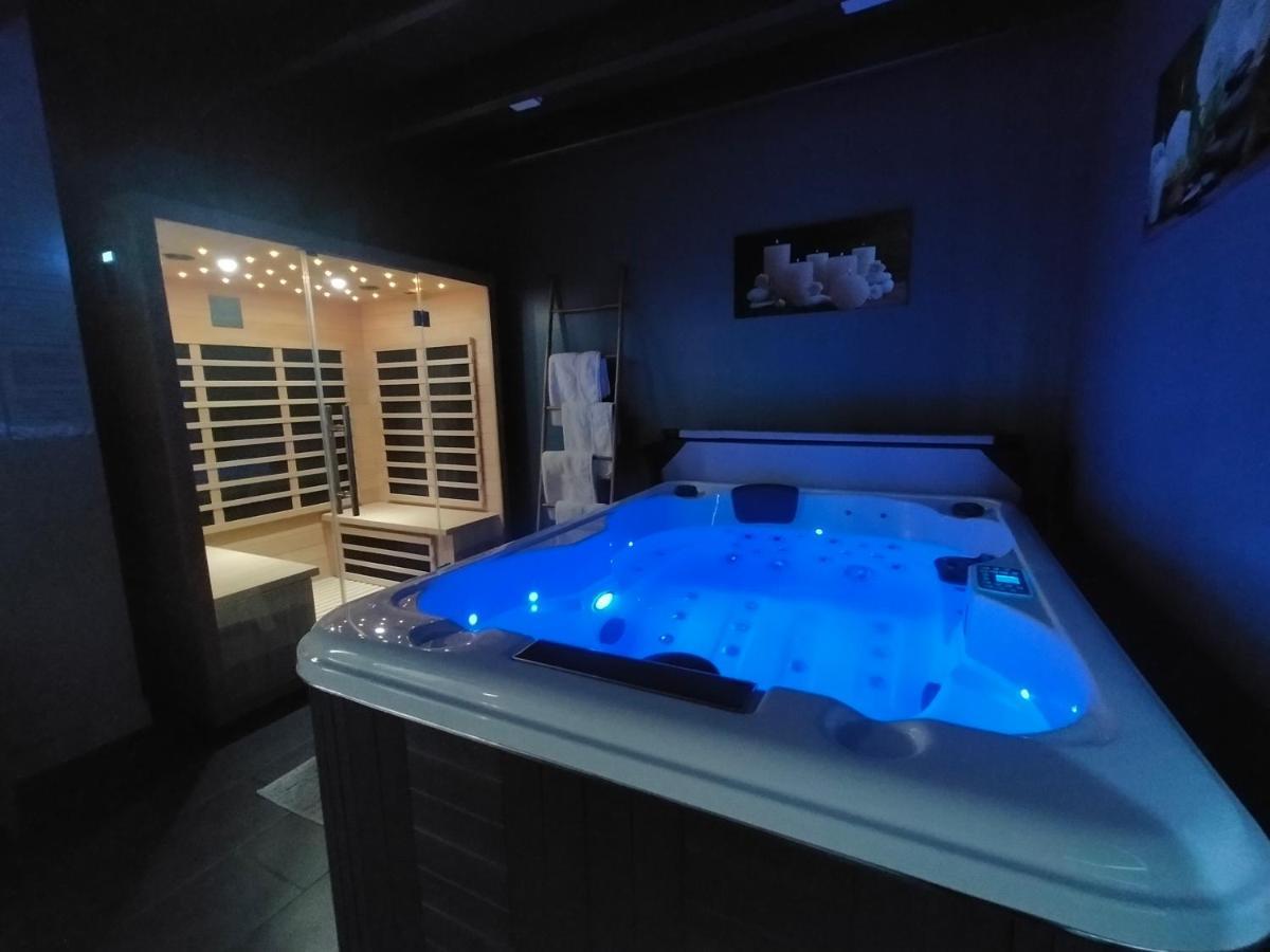 Le Domaine Des Biches Villa Longueville  Esterno foto